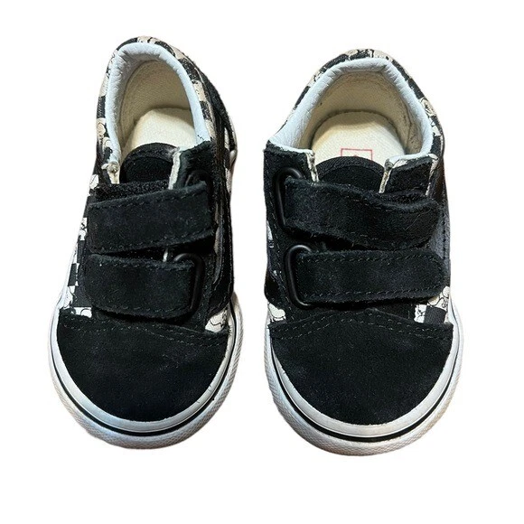 Vans Off The Wall Snoopy Sneakers Hook and Loop Size 4 baby