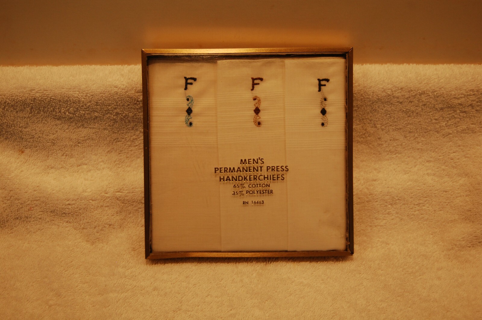 Vintage NEW Men's Permanent Press Handkerchiefs Monog… Gem