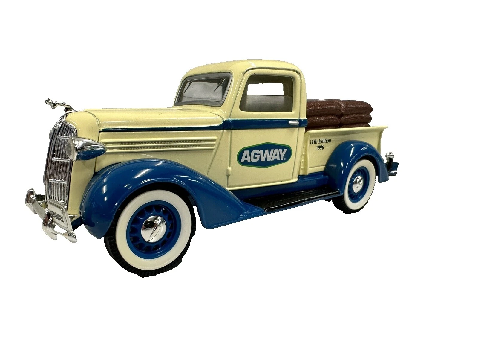 SpecCast Dodge vehículos diecast y de Juguete 1:25 Escala