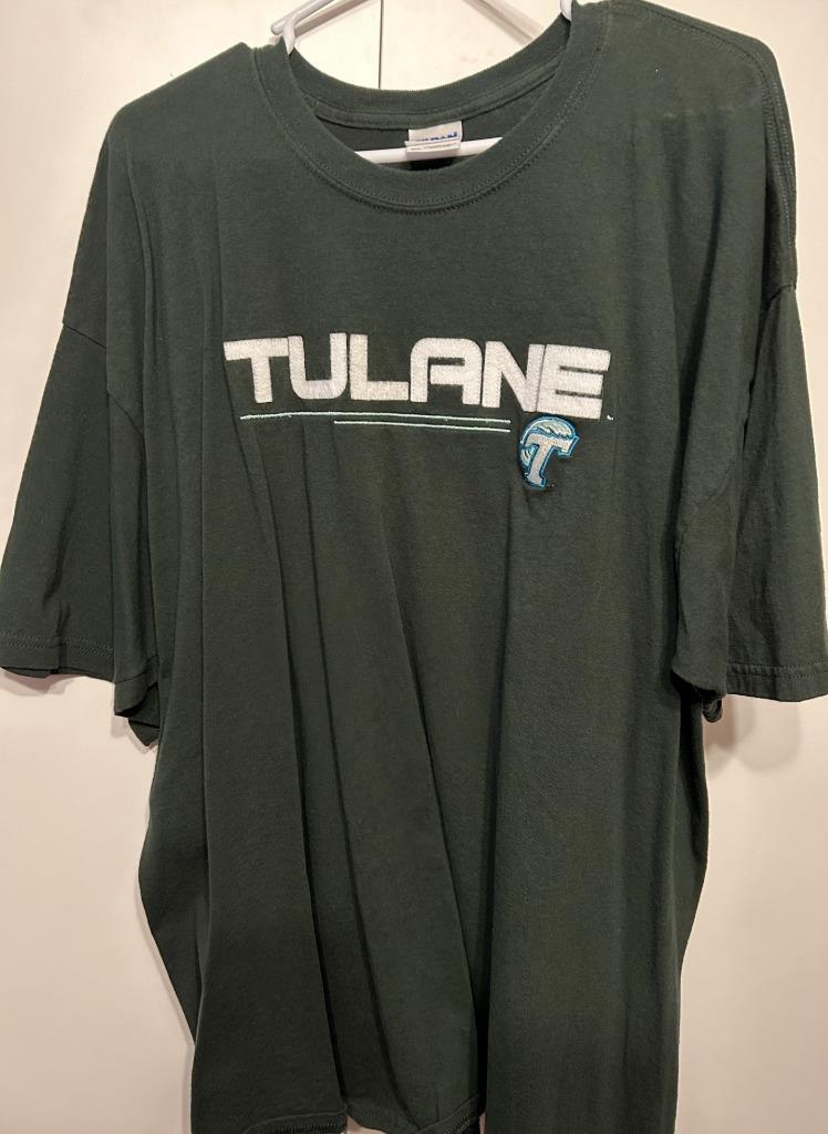 2XL Tulane Green Wave T-Shirt - Wave crashing over a T. Dark Green. Gildan
