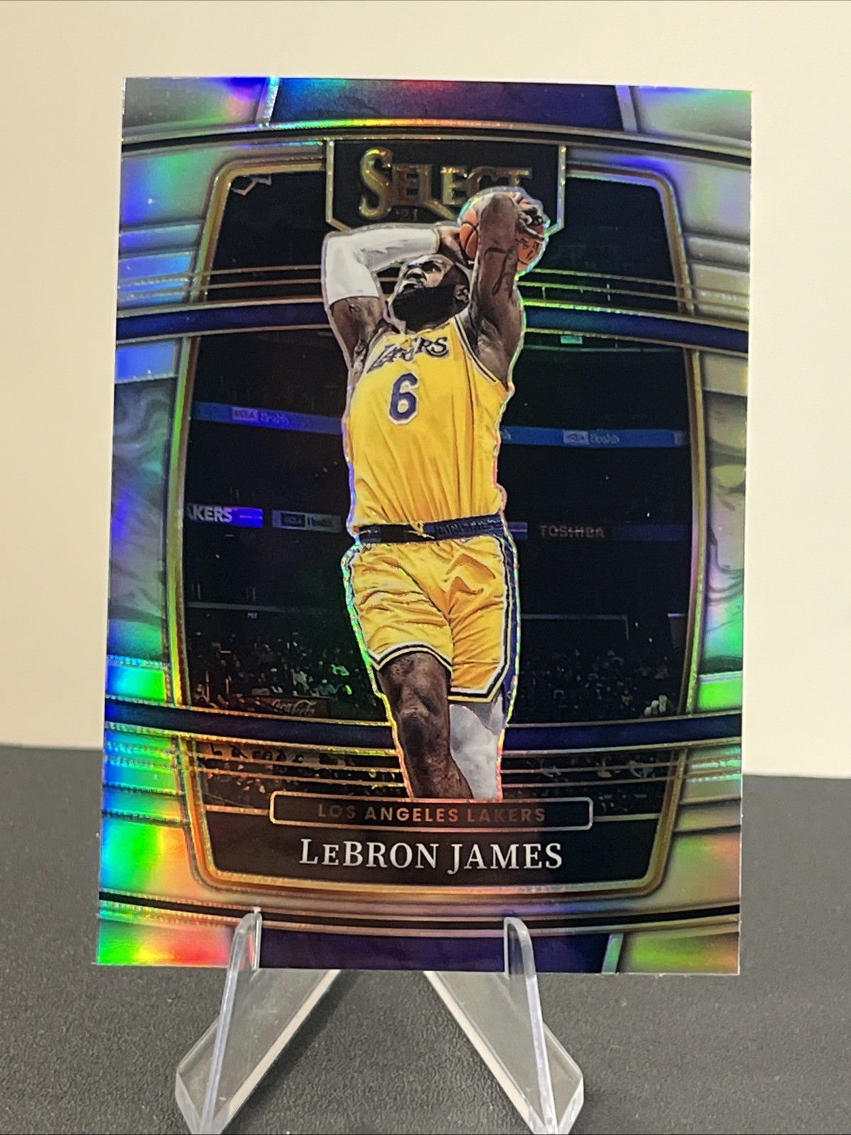 2021-22 Panini Select LeBron James Silver Prizms Lakers #100