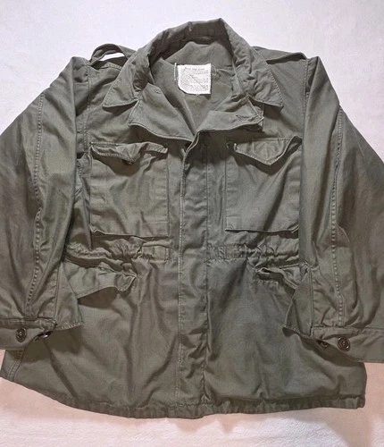Vintage WWII M-1943 Field Jacket Military Combat Army Size 42R Loose Tag Rare
