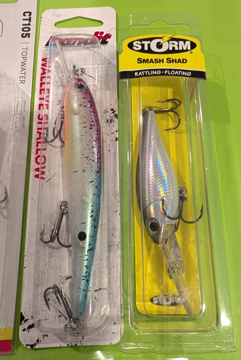 8 Lures: Rollo Minnow, Castaic CT105, 2 Storms, Bandit, 3 Plugs- Lot#267 - Image 3