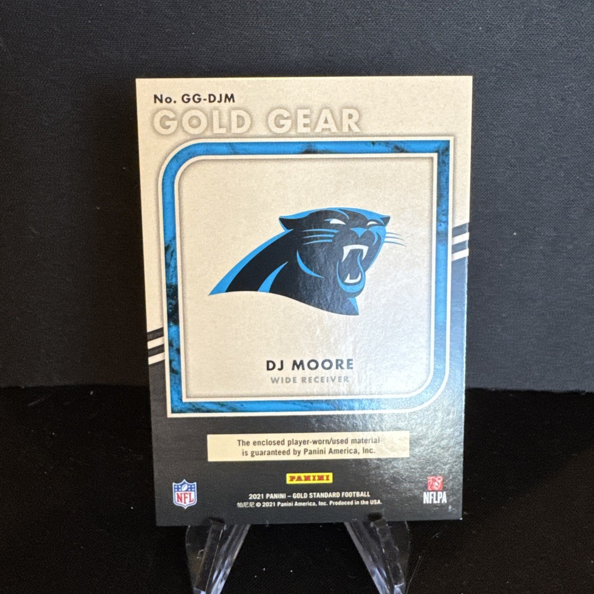 2022 Panini Gold Standard Football-DJ Moore Gold Gear Jersey Relic