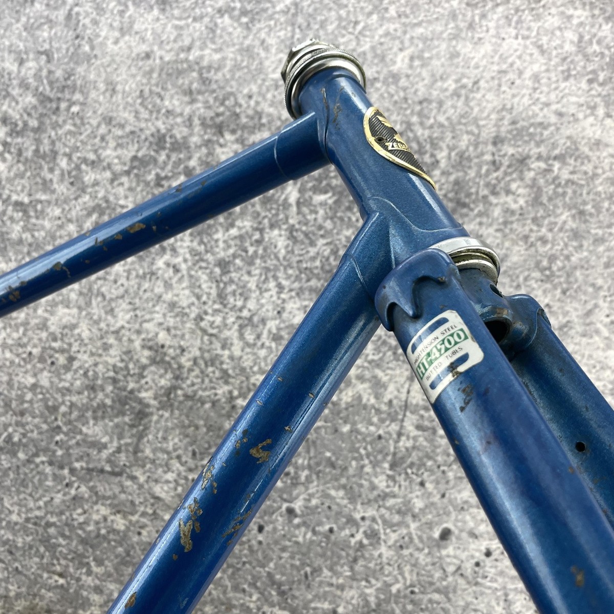 Vintage Zebrakenko 56 cm Road Bicycle Frame 27 in Blue Steel