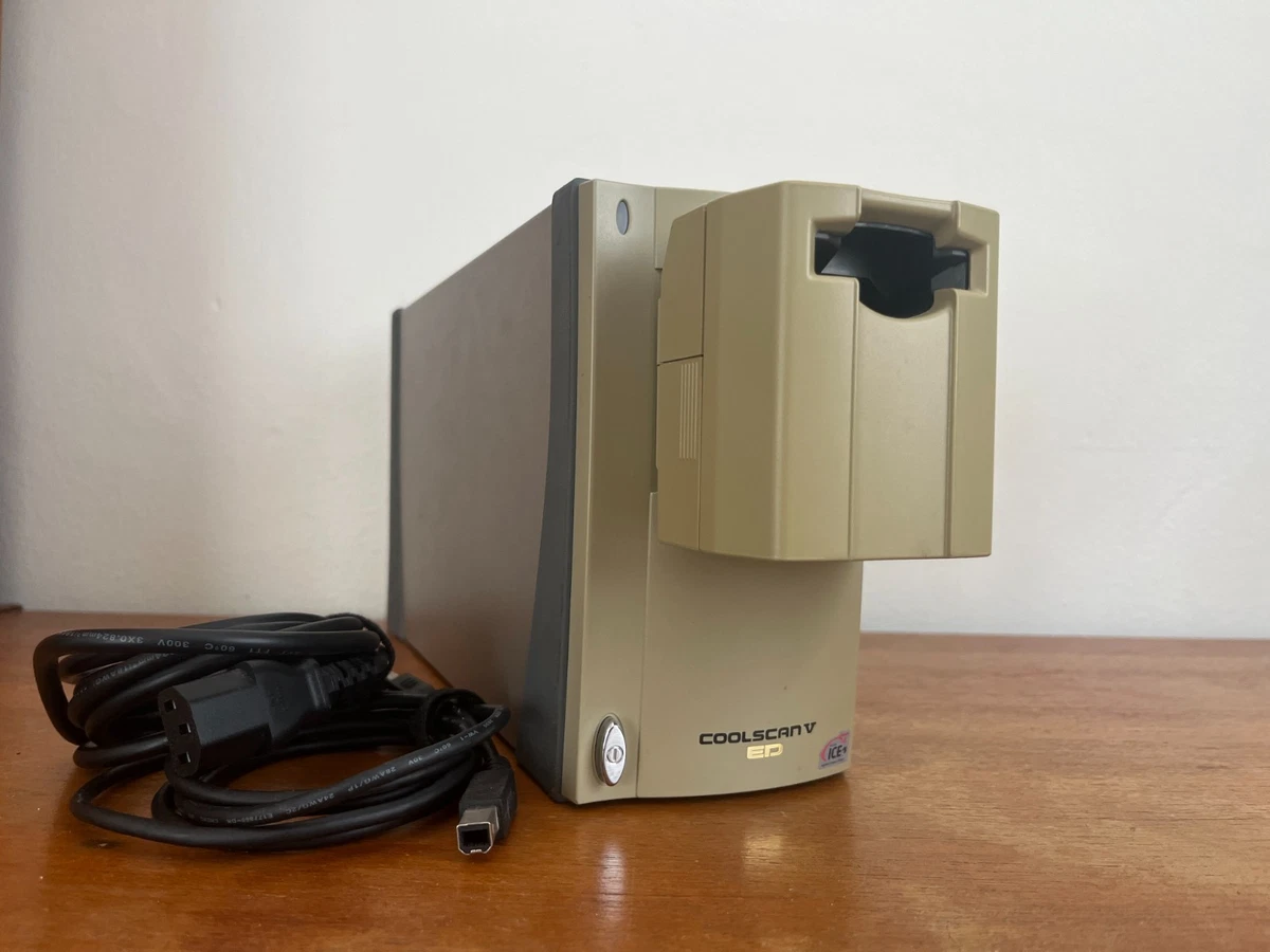 Nikon LS-3500 – Scanner De Film (pour Pièces / Non Testé) – Ref 677047