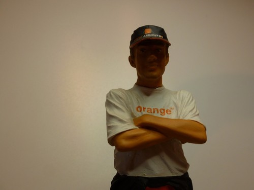 ACTION FIGURE F1 JOS VERSTAPPEN #14 - ARROWS A22 ORANGE 2001 - FAIR CONDITION - Imagen 2 de 9