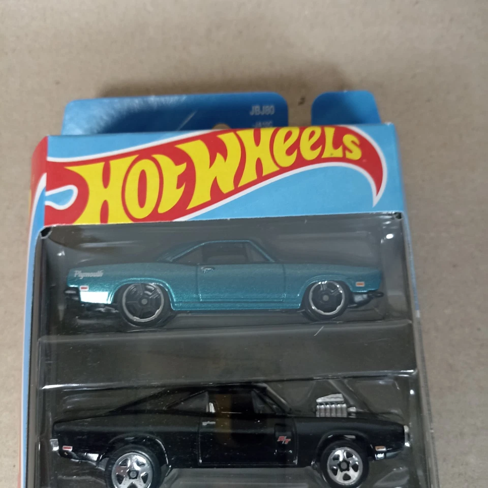 2025 Hot Wheels Fast And Furious 5 Pack GT3 RS Silvia Charger Impala Cuda - Image 2 of 4