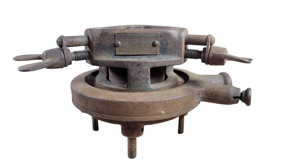 Vintage Pipe Threading Machine "The Toledo" 1-BR Pipe Threader - Image 2 of 4