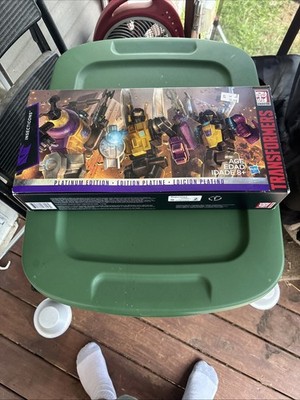 Insecticons Transformers Platinum Edition NIB 2014 Hasbro pieces loose in box 