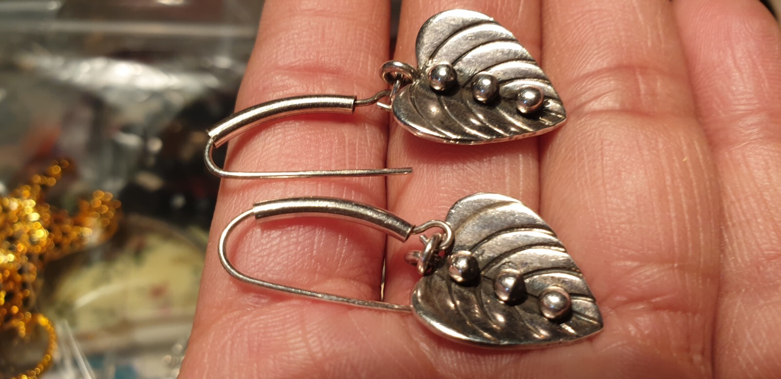 Pretty Solid silver earrings in used condition - image 7