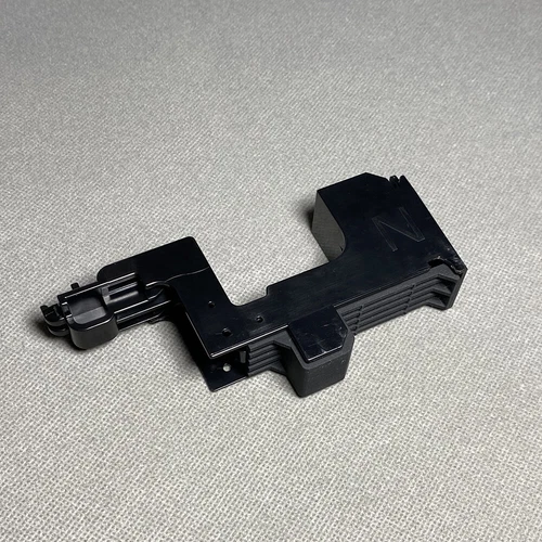 Staffa supporto scheda video 0X8YWY per Dell T3640/5820/7920 Alienware Aurora R11 - Foto 3 di 6