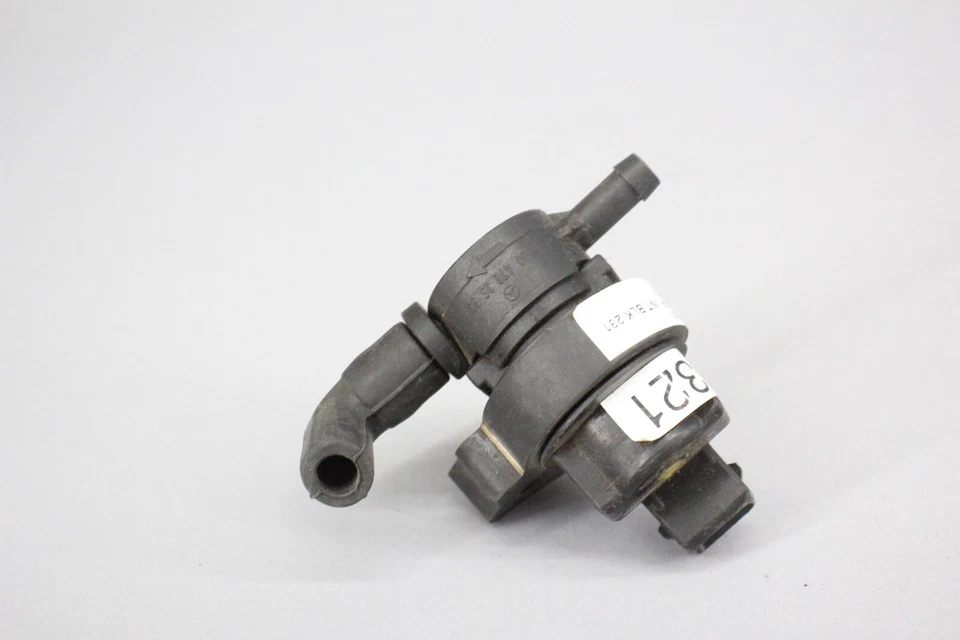 ✅ 07-13 Mercedes W221 S550 S400 S63 AMG Sistema de Combustible Válvula de Purga 0004703593 OEM Foto 4 de 4