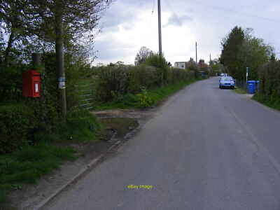 Foto 6x4 Top Road & Top Road Briefkasten Great Common Blick auf die A1 c2013