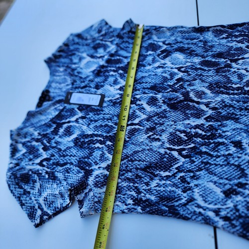 Splendido abito nuovo con etichette TIANA B blu bianco pelle di serpente cambio manica corta elasticizzato taglia L - Foto 13 di 15