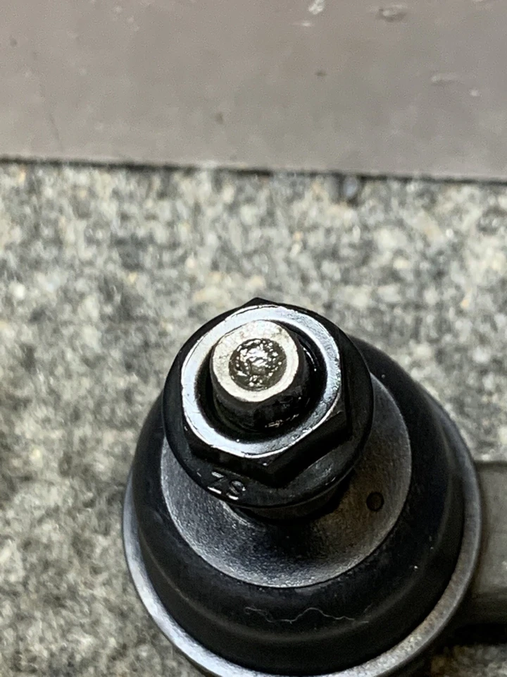 Nuevo extremo de varilla de amarre de dirección XRF ES3529 se adapta a vehículos enumerados en la tabla a continuación Foto 3 de 4