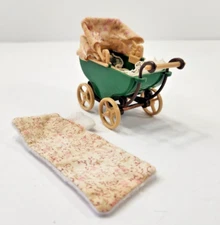 3 PC 1985 SYLVANIAN FAMILIES STROLL N SLEEP LOT  EPOCH CALICO CRITTERS GREEN