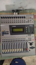 Yamaha 01V Digital Mixing Console Mixer Digitale