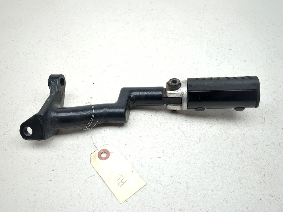 03 Victory V92 clavija trasera izquierda pasajero TRSH PL Foto 3 de 4