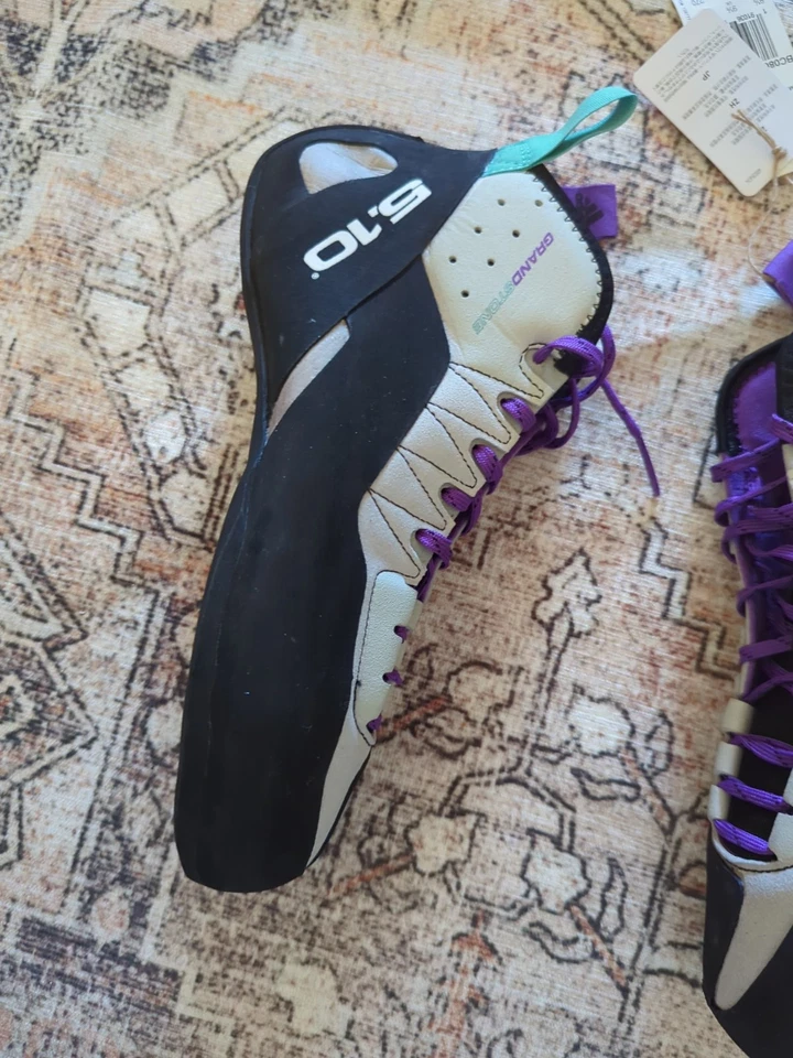 Adidas Grandstone 5.10 Zapatos de Escalada en Roca Para Hombre Talla 10us BC0866 NUEVOS CON ETIQUETAS NUEVOS Foto 3 de 4