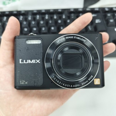 Panasonic LUMIX DMC-SZ10 Flip Screen Digital Camera 16MP 12x