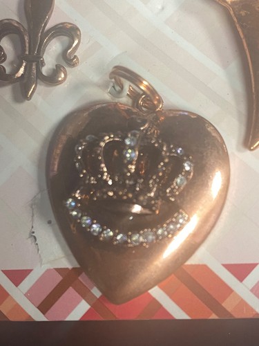 Rare So Charming Bracelet Charms | BronzeTone & Rhinestones | Royal Heart Crown - Picture 6 of 7