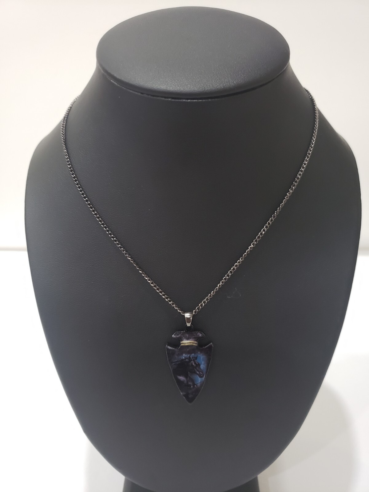 Trendy Creativity Dark Horse Pattern Arrowhead Pe… - image 7