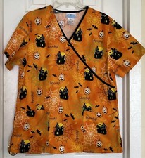 Halloween SB Scrub Top Orange  Black Haunted House Pumpkin Bats Spooky Medium
