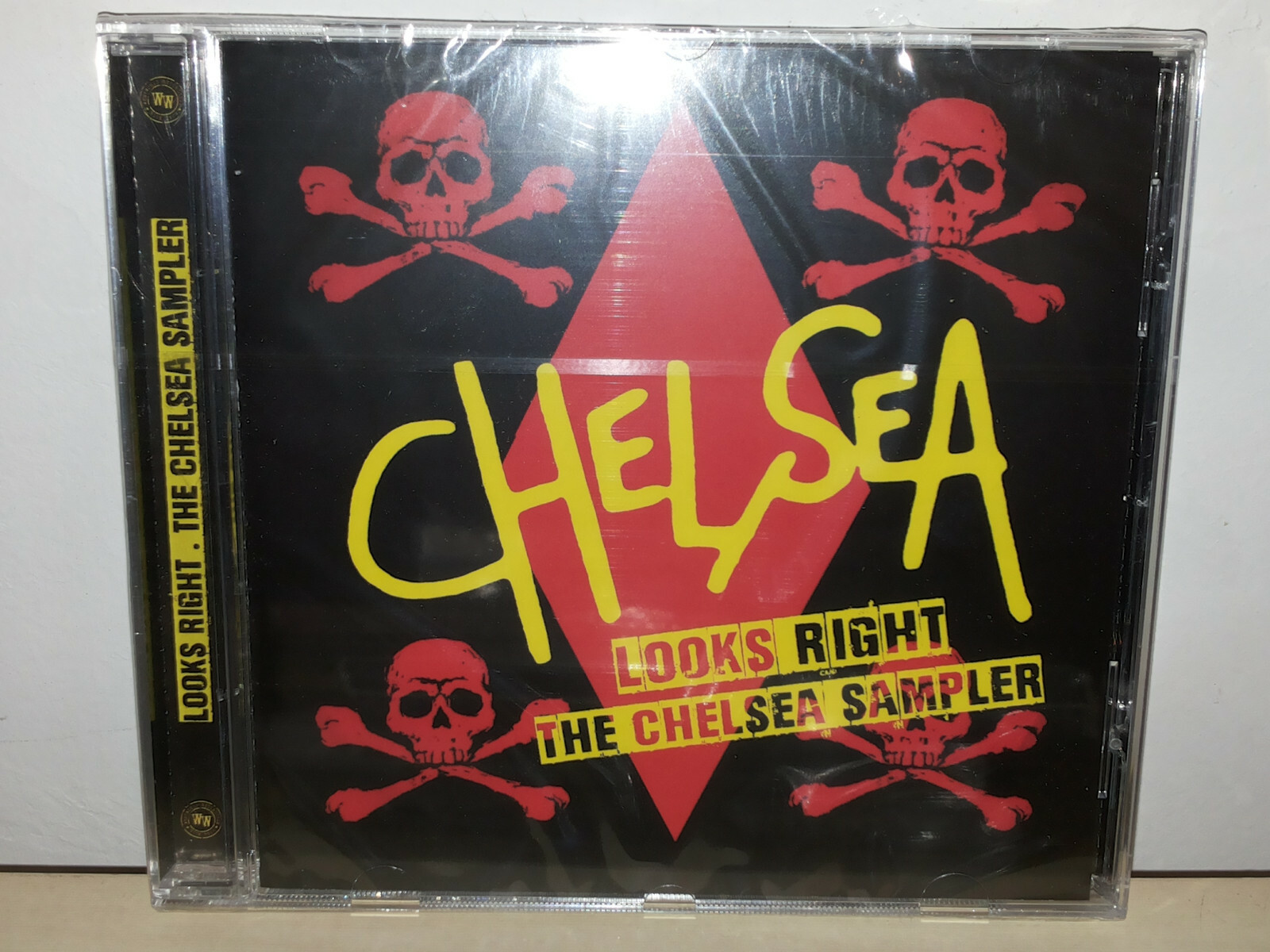 CHELSEA - LOOKS RIGHT - THE CHELSEA SAMPLER - CD
