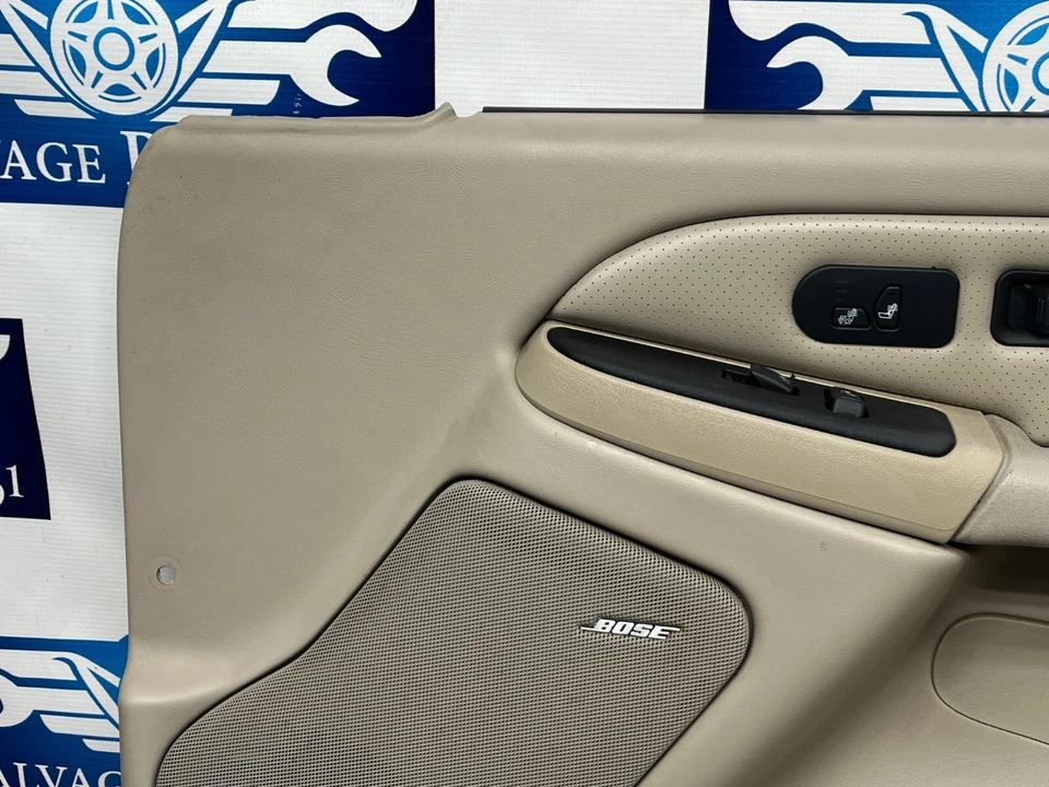 Cadillac Escalade 2006 pasajero delantero panel de puerta derecha - beige esquisto - 10374472 Foto 3 de 4