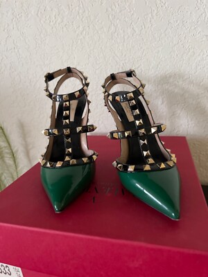 VALENTINO Garavani Rockstud PUMP Green Patent Leather Heels VALENTINO Garavani Rockstud PUMP Green Patent Leather Heels