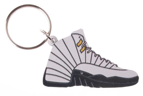 Good Wood NYC Taxi 12 Sneaker Keychain Black/Grey IV Shoe Ring Key Fob - Picture 1 of 2