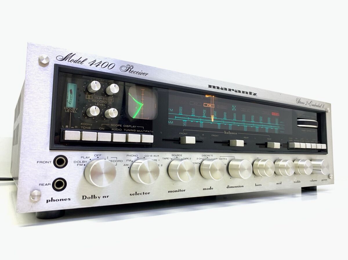 Marantz 4400 Stereo Quadradial Receiver 250watts RMS Vintage Marantz 4400 Stereo Quadradial Receiver 250watts RMS Vintage