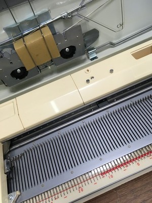 Old Stock New】 Brother Parie KH821 KH-821 Knitting Machine With