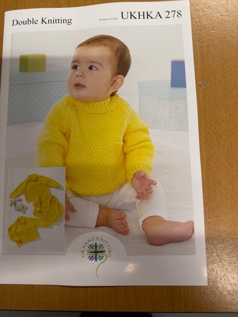 UKHKA Double Knitting Pattern 278 Girls Cardigans & Sweater 36 - 56 cm