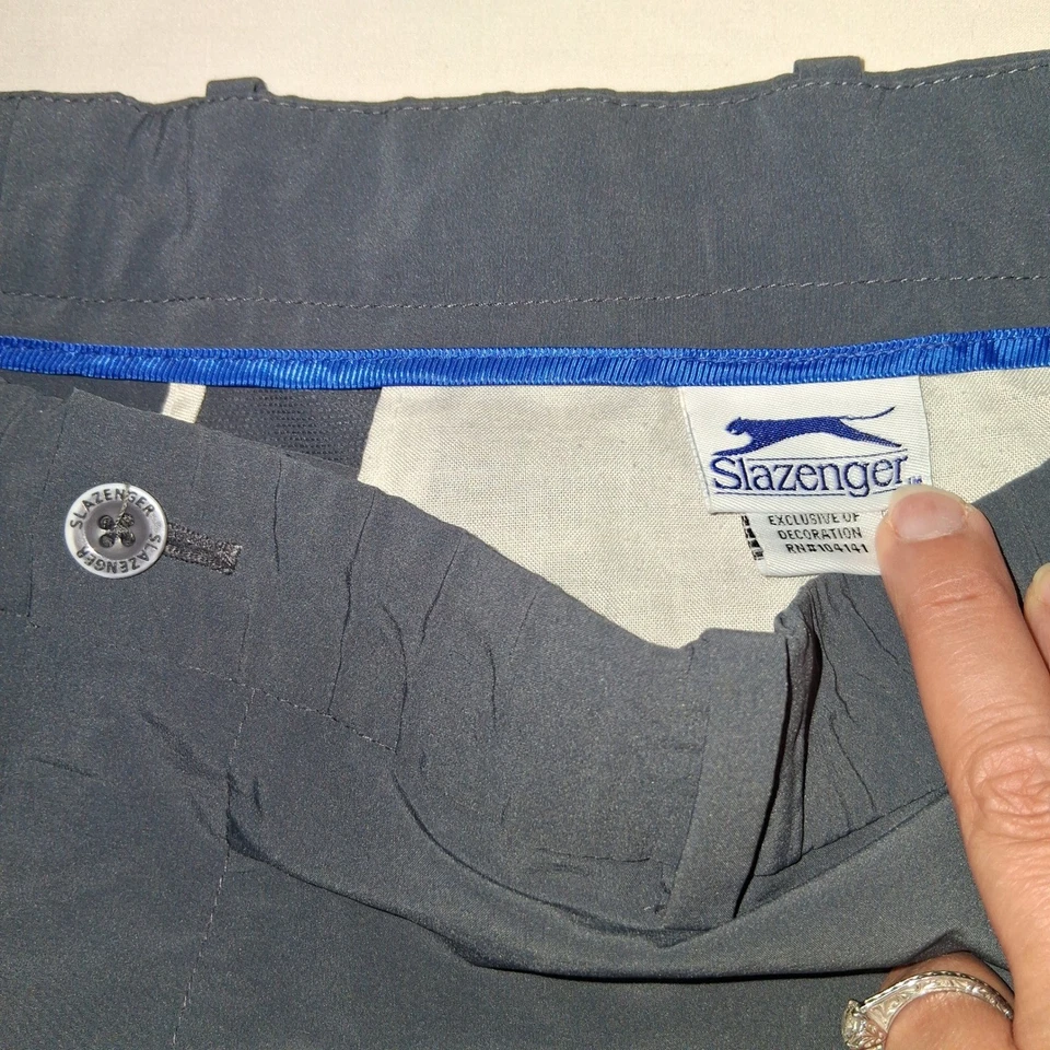 Pantalones cortos de golf Slazenger para hombre W40 gris frente plano ropa deportiva ligera Foto 3 de 4