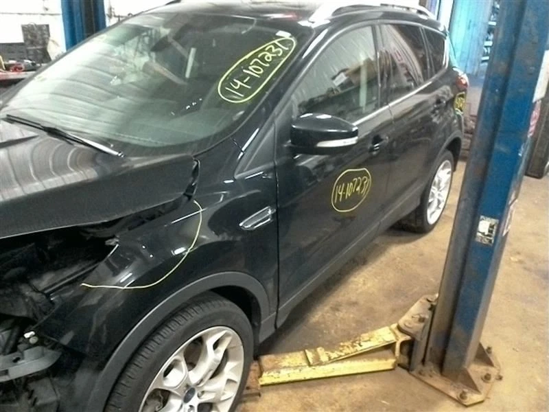 Солнцезащитное стекло только заднее стационарное подходит для 13–16 ESCAPE 10151390 - Изображение 2 из 4