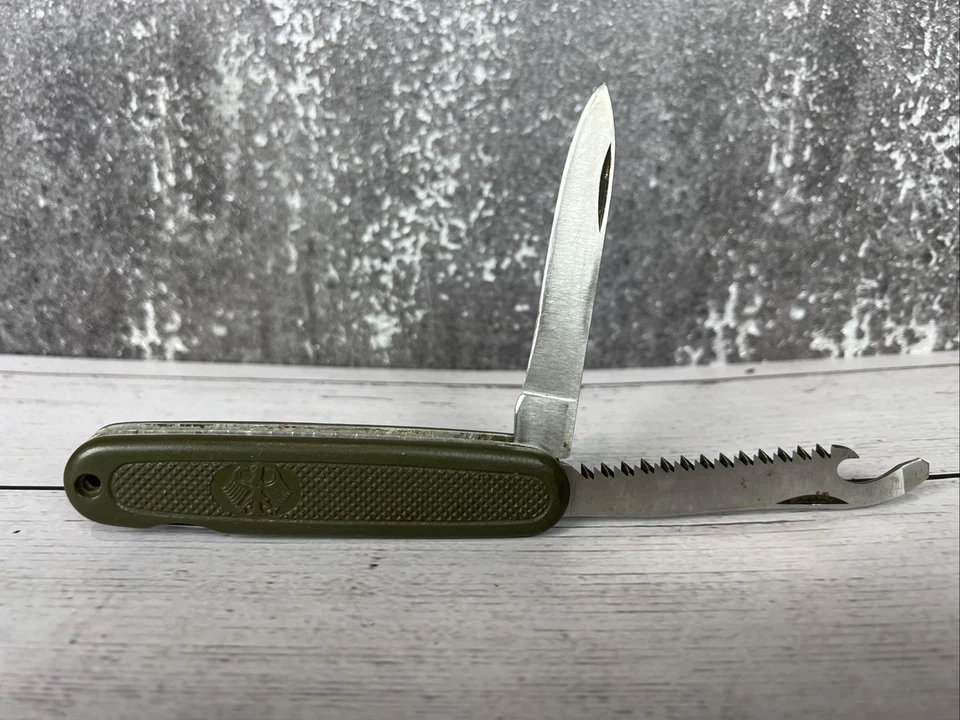 Navaja de Bolsillo Victorinox GAK-108 Brazo Alemán Bundeswehr Hecha en Suiza De Colección, En muy buen estado Foto 4 de 4