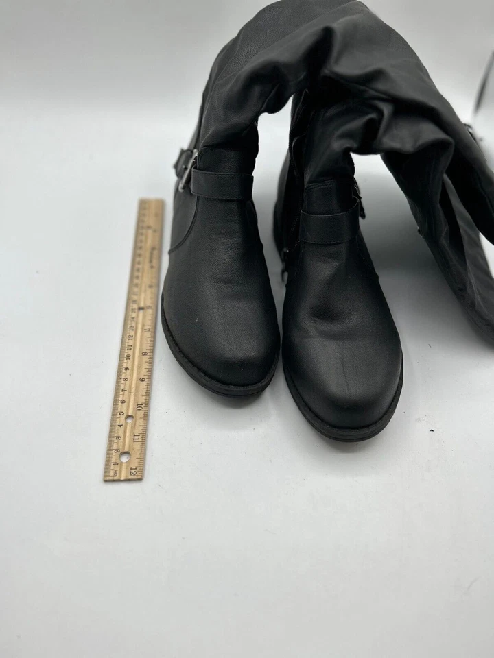 Bota de montar Journee Collection Stormy para mujer talla 9,5 cuero negro holgada Foto 4 de 4