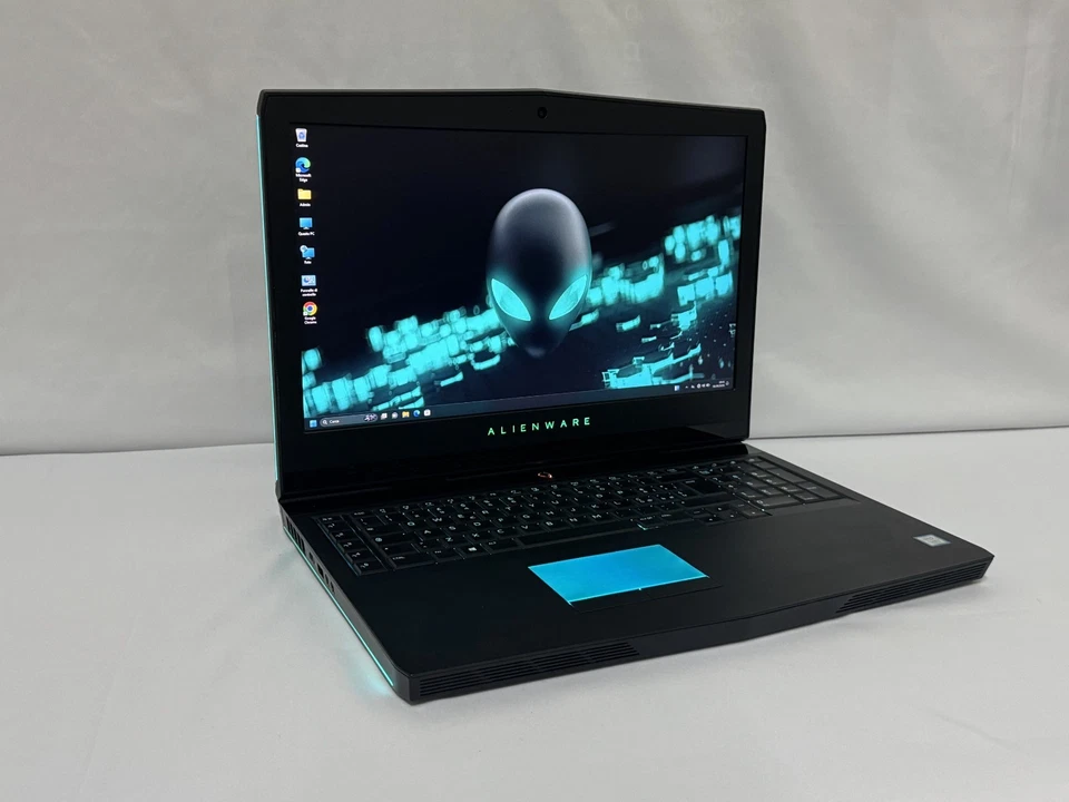 Alienware 17 R4 GAMING NOTEBOOK - Intel i7 32GB RAM SSD Nvidia GTX 1080 8GB MAX - Immagine 3 di 4