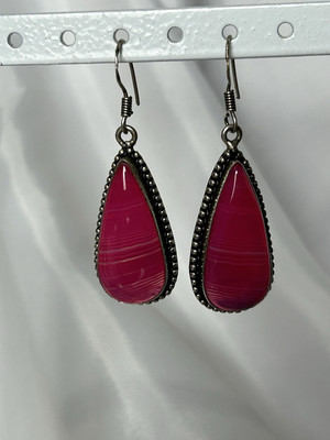 Beautiful Dragon Vein Agate Set In Sterling Silver Dangle Earrings.
