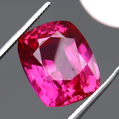 Certified 10.50 Ct Natural Hot Pink Mahenge Spinel Cushion Cut Loose Gemstone