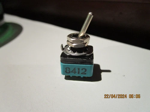 AIRCRAFT TOGGLE SWITCH X 5 , NSN 5930-01-162-0468 ,NEW OLD STOCK. - Picture 2 of 5