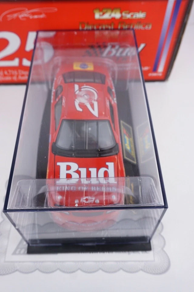 Réplica diecast Revell 1997 Budweiser Ricky Craven 1:24 Chevy ~ 1 de 4.716 con certificado de autenticidad Foto 3 de 4