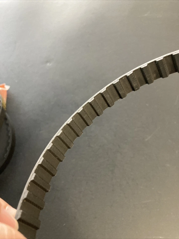 60727426 Alfa Romeo Alfetta Alternador/Bomba V-Belt - Original 116343513100 Foto 3 de 4