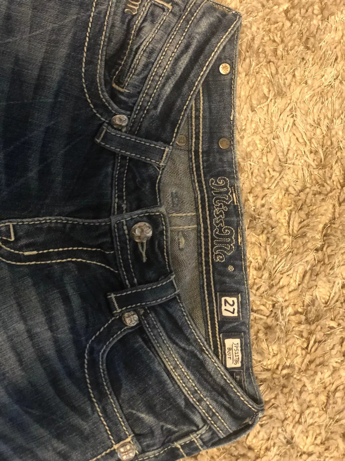 Picture 4 of 5
