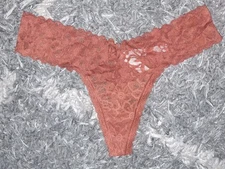 NeW Vs Older Style Floral Lace  thong Panty Size Medium Mineral Red