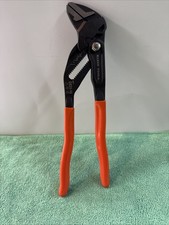 Klein Tools D531-10 Quick-Adjust Klaw 10 Pump...