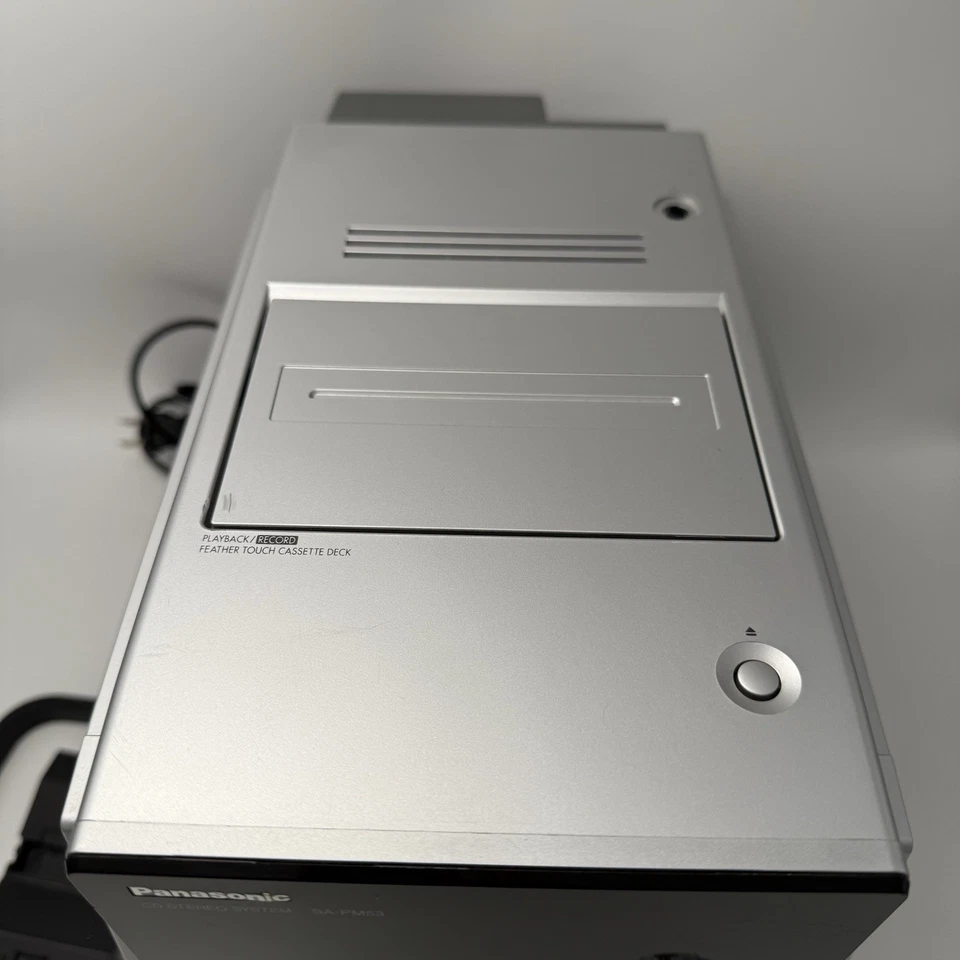 Panasonic SA-PM53 Compact Bookshelf Stereo System AM/FM Tape 5 CD Tested Working - Image 4 of 4