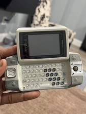 T-Mobile Sharp Sidekick iD PV150 Slider Cell Phone White Not Tested for parts